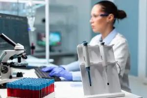 laboratoire hôpital